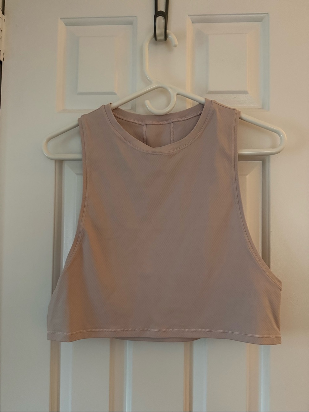 lululemon athletica Sleeveless Cropped Tank Top - Light Pink